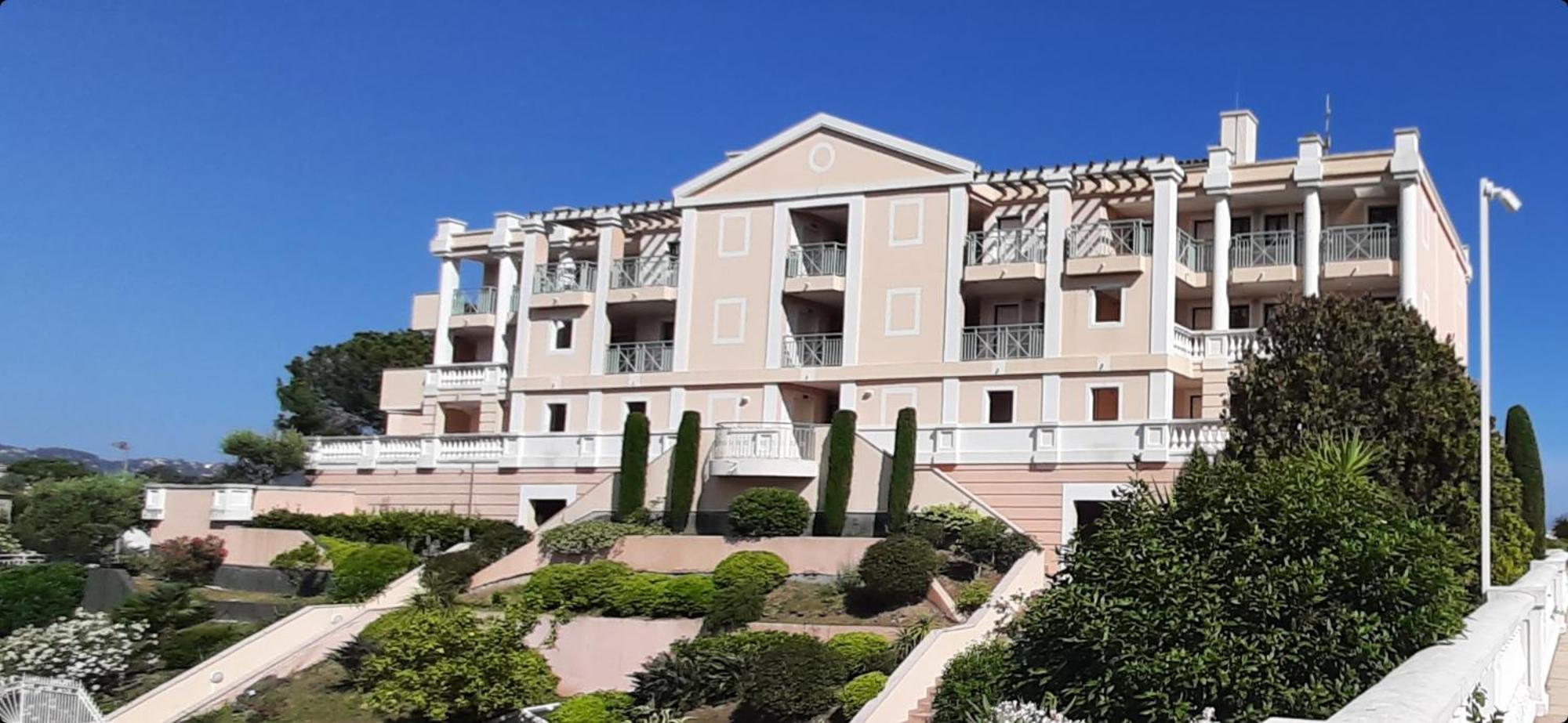 Le Paradis D'ella Cannes